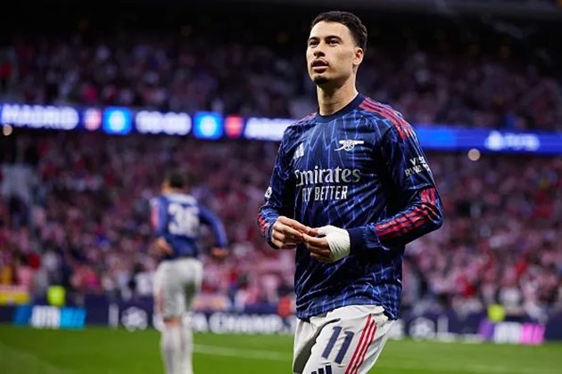 Ảnh bài viết Silvestre khuyên Martinelli rời Arsenal nếu vô địch