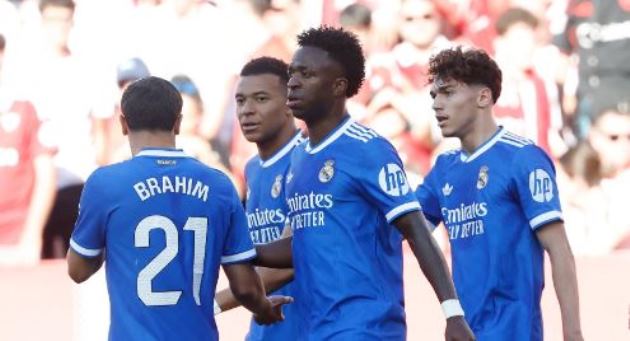 Ảnh bài viết Arbeloa lên tiếng về phong độ của Vinicius và Mbappe