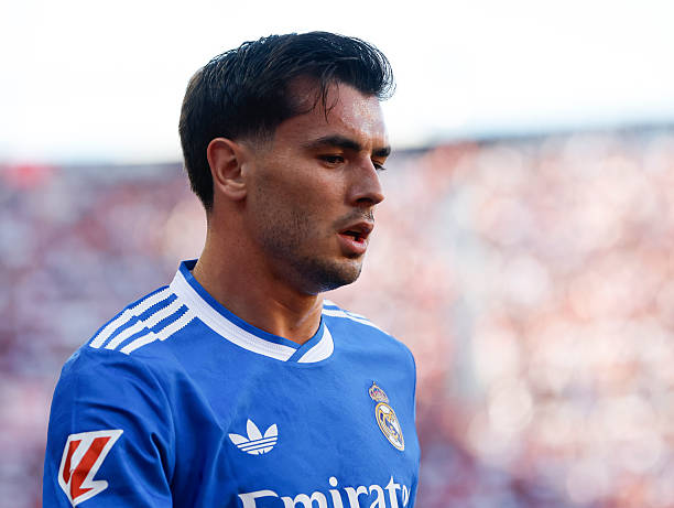 Brahim Diaz - 7 điểm: Một trận đấu khá trầm lắng của tiền vệ nhạc trưởng, người không thể tìm được không gian hoạt động trong một thế trận đầy sức mạnh và va chạm.