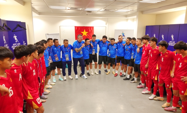 Ảnh bài viết Lập kỳ tích, HLV Roland chưa chắc dự World Cup cùng U17 VN