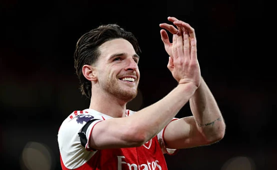 Declan Rice (7.7): Rice thực hiện nhiều pha đánh chặn quan trọng và có một tình huống can thiệp xuất sắc ngay trong vòng cấm địa để bảo vệ thành quả cho đội nhà.