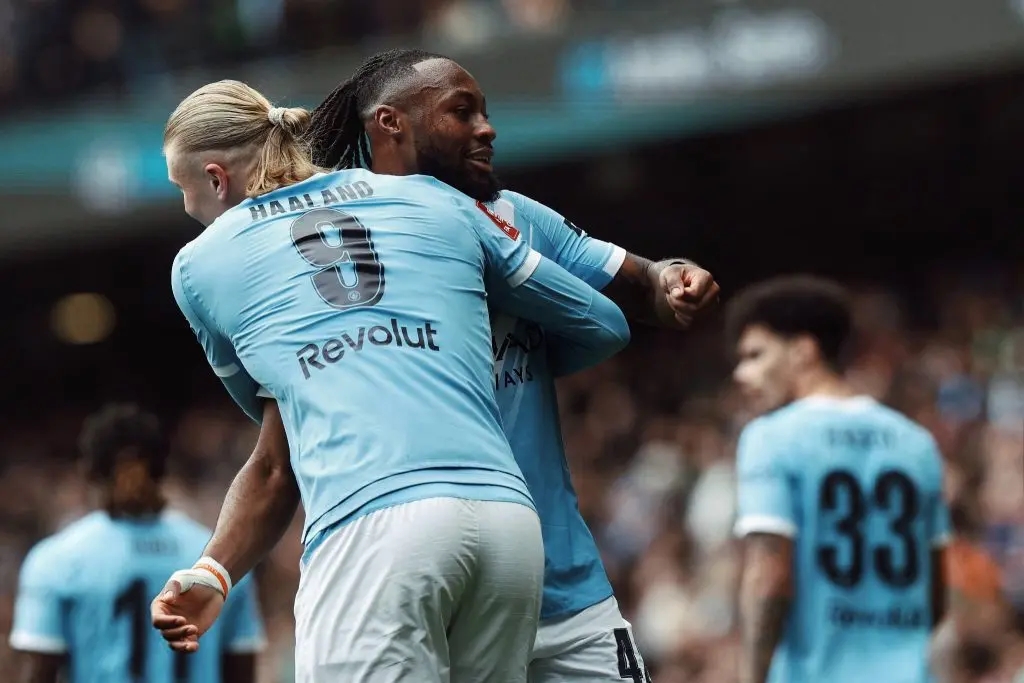 Pep Guardiola cũng có thể linh hoạt với sự xuất hiện của Erling Haaland hay Antoine Semenyo.
