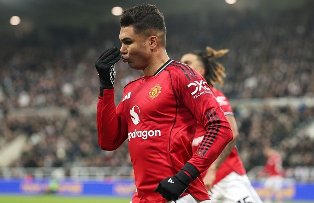 Ảnh bài viết Casemiro tiến gần gia nhập Inter Miami cùng Lionel Messi