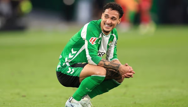 Antony rất nỗ lực trong màu áo Real Betis nhưng chưa đủ để góp mặt ở ngày hội bóng đá lớn nhất hành tinh.