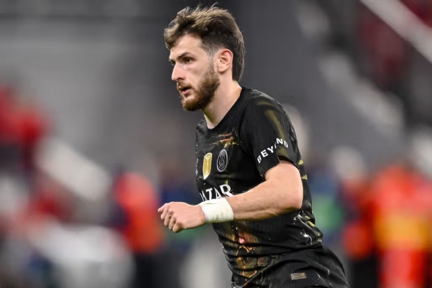 Arsenal nuôi hy vọng sở hữu chữ ký của Kvaratskhelia.
