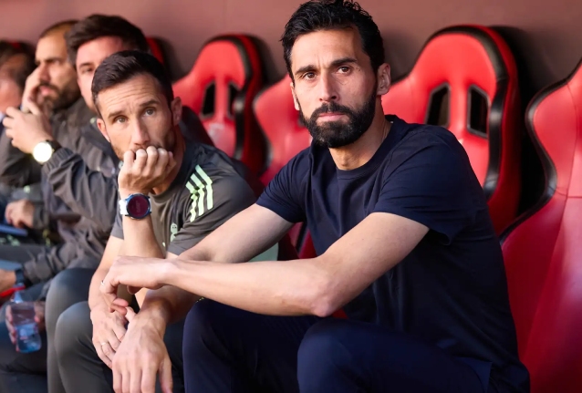 Ảnh bài viết Trắng tay cùng Real, HLV Arbeloa xác nhận ra đi vào cuối mùa
