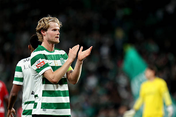 Ảnh bài viết Man Utd tìm lời giải kinh tế nơi Hjulmand