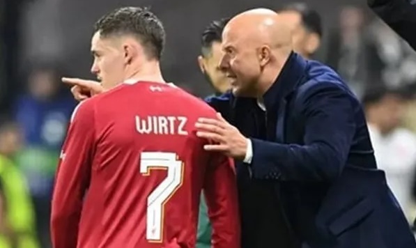 Ảnh bài viết Florian Wirtz khẳng định Liverpool ủng hộ Arne Slot