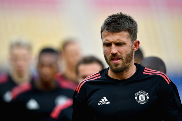 Michael Carrick sẽ dẫn dắt Man Utd đấu Brighton trong vai trò HLV chính thức.