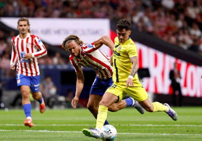 Villarreal chơi tấn công rực lửa.