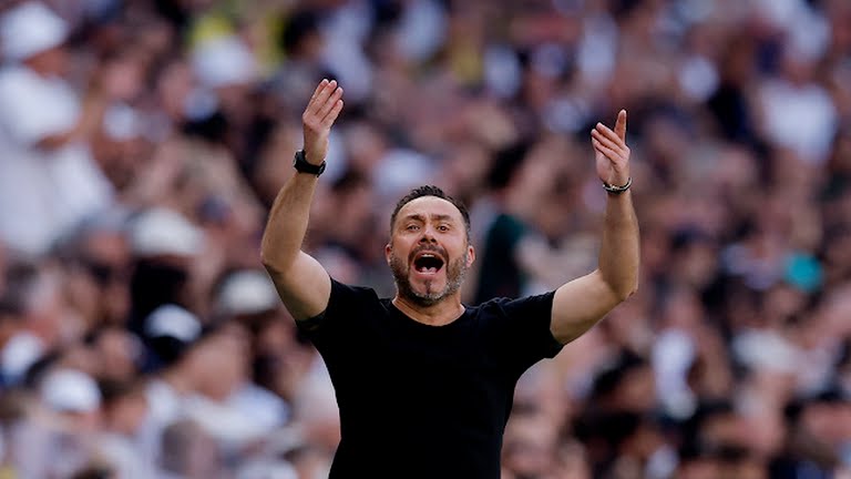 Tottenham đã trụ hạng gay cấn.