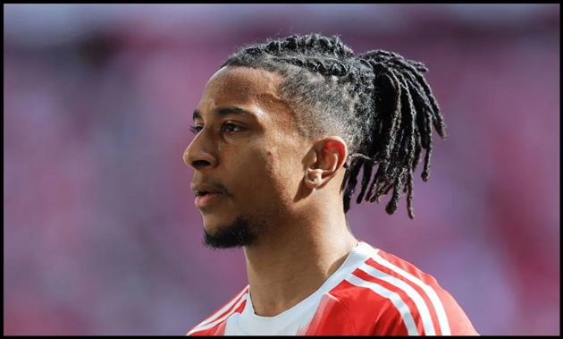 Michael Olise đánh giá cao Bruno Fernandes.
