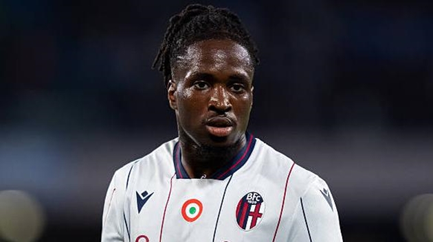 Ảnh bài viết Chelsea, Aston Villa đại chiến vì tiền đạo Jonathan Rowe