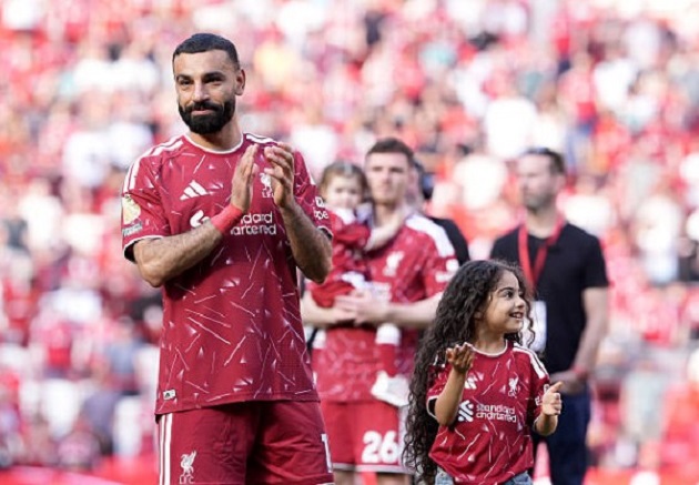 Salah chia tay Liverpool sau 9 năm gắn bó.