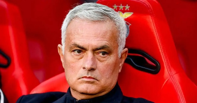 Ảnh bài viết Phí phá vỡ hợp đồng của Mourinho tăng vọt lên 15 triệu euro