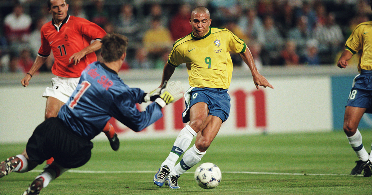 World Cup 1998 khép lại bằng nỗi đau quen thuộc.