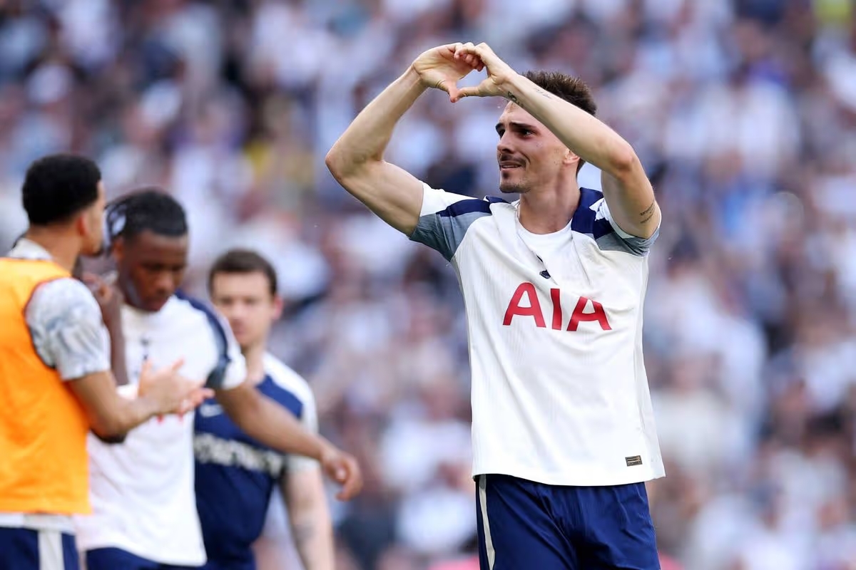 Ảnh bài viết Joao Palhinha tuyên bố muốn gắn bó lâu dài với Tottenham
