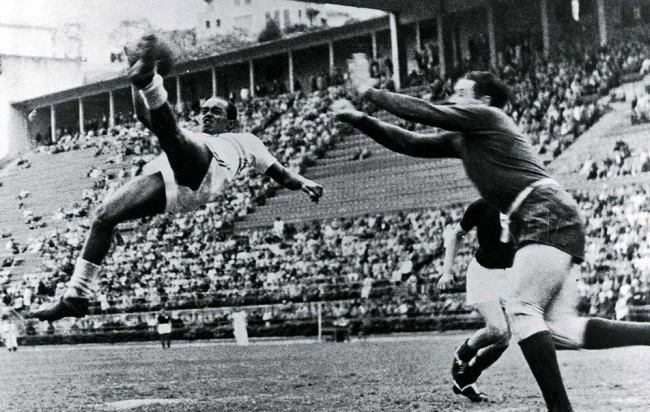 Ảnh bài viết Lịch sử FIFA World Cup 1938: Italy bảo vệ ngai vàng và thiên tài Leonidas