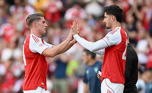 Nỗi lo của Arsenal đến từ hàng tiền đạo.