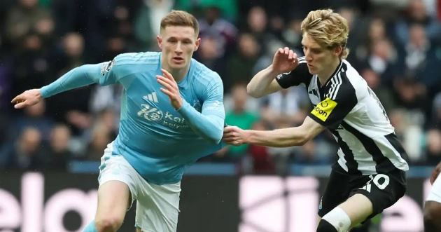 Man City dẫn trước MU vụ Elliot Anderson