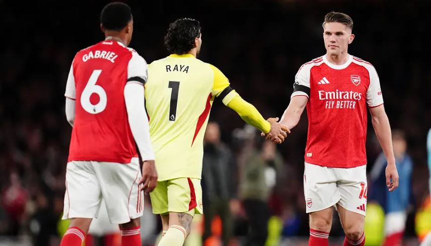 Arsenal mạnh về phòng ngự hơn là tấn công.