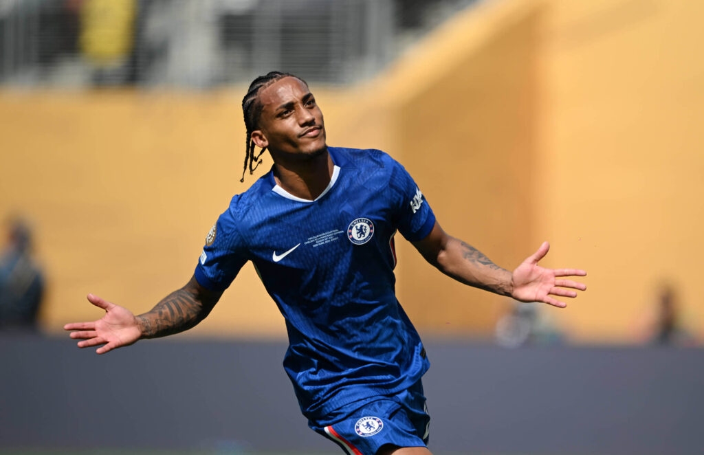 Chelsea khẳng định không bán Joao Pedro không phải để bán.