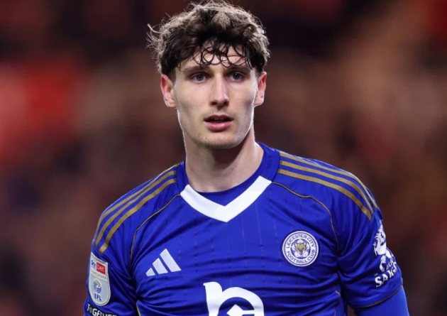 Ben Nelson có thể rời Leicester, CLB đã rớt xuống giải Hạng Ba mùa giải sau.