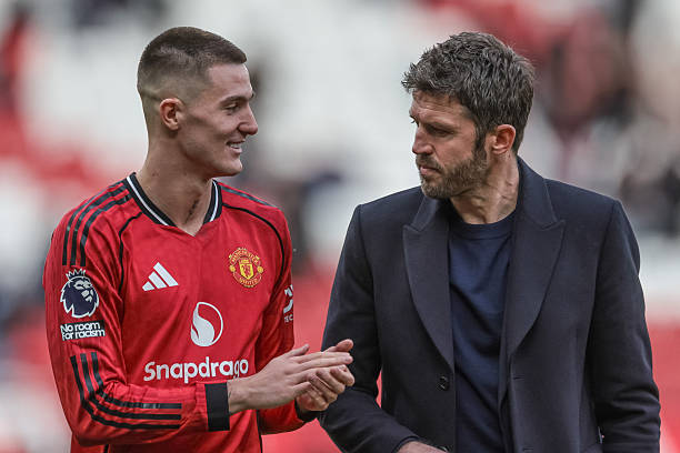 Ảnh bài viết Sesko nể phục cách Carrick hồi sinh Man Utd