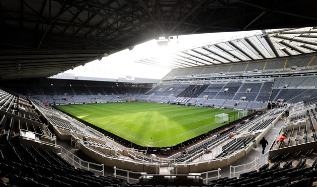 Ảnh bài viết Newcastle sở hữu khán đài đứng cao nhất bóng đá Anh