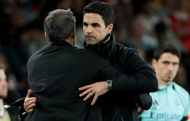 PSG và Arsenal chuẩn bị đối đầu nhau ở chung kết Champions League.