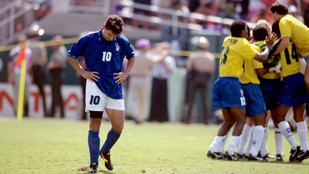 Roberto Baggio trở thành "tội đồ" của bóng đá Ý.
