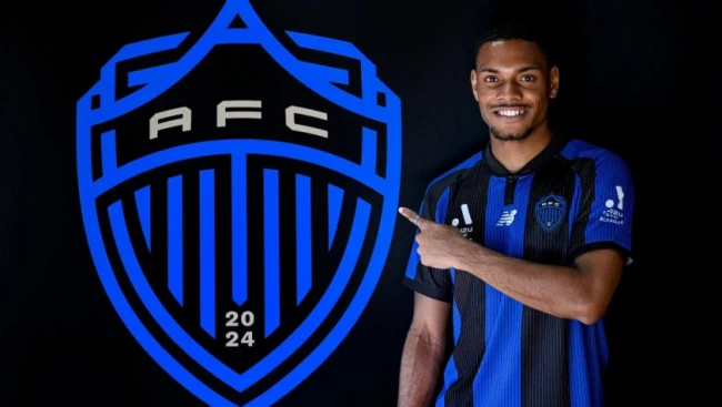 Ảnh bài viết Hà Nội FC sắp đón ngoại binh Daniel Hall