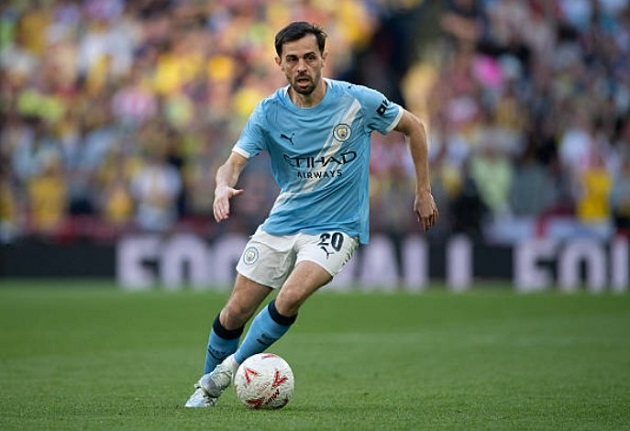 Bernardo Silva đang nằm trong tầm ngắm của Barca.