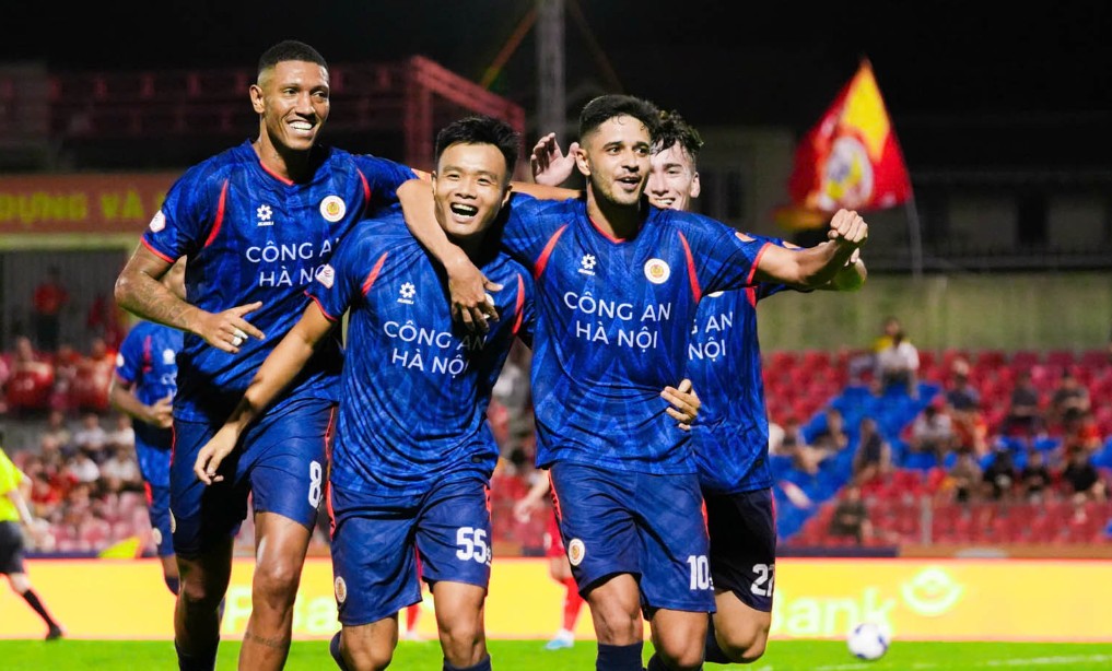 Ảnh bài viết Soi trận CAHN vs Becamex TPHCM: Tìm vui ngày nâng cúp