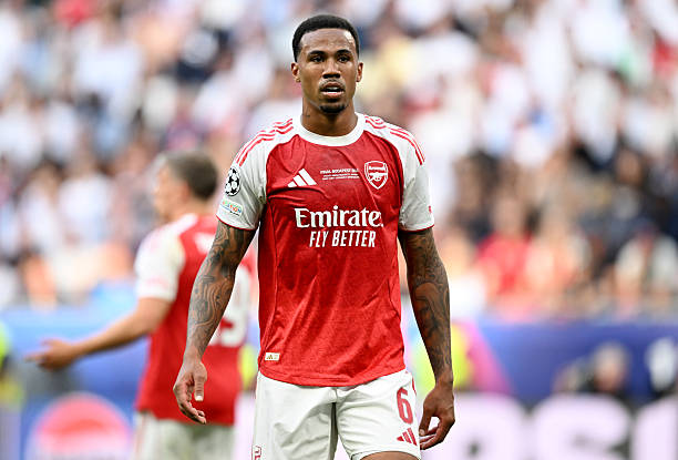 Arsenal có thể đã không tiến vào loạt luân lưu, nếu Gabriel không thi đấu xuất sắc trong suốt 120 phút.