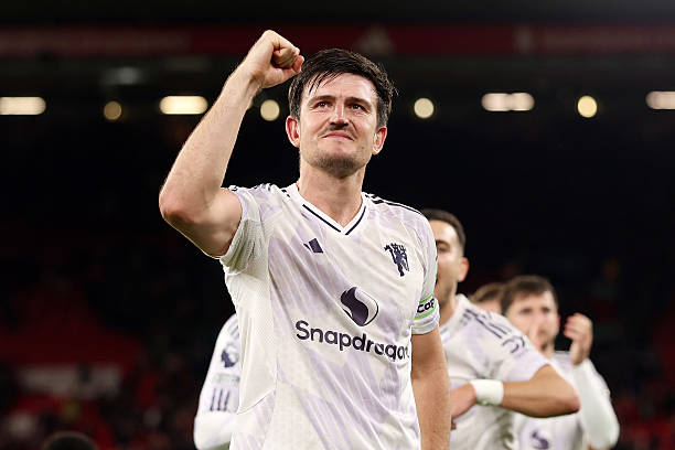 Maguire là cái tên đáng tin cậy duy nhất, nhưng anh cũng đã bước sang tuổi 33.