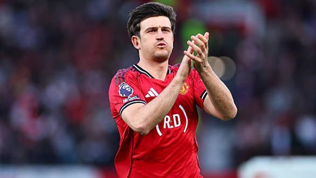 Maguire sẽ tiếp tục gắn bó với Man Utd.