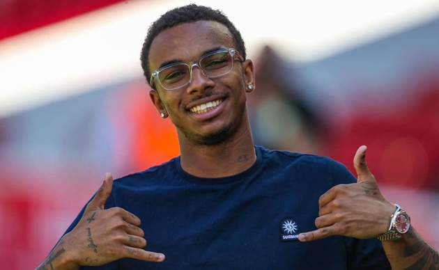 Ảnh bài viết Bayern Munich quyết tâm săn Junior Kroupi để làm mới hàng công