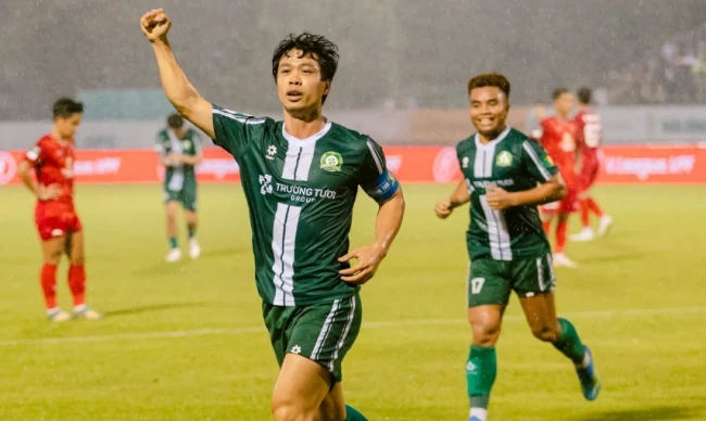 Ảnh bài viết Công Phượng trở lại V-League và bài toán đẳng cấp ở tuổi 31