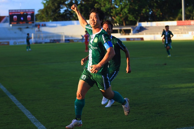 Công Phượng sẽ trở lại V-League mùa tới.