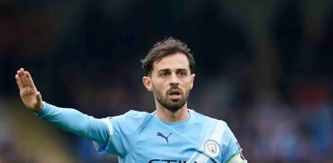Ảnh bài viết Vì sao Barca ưu tiên Bernardo Silva dù đang thừa tiền vệ?