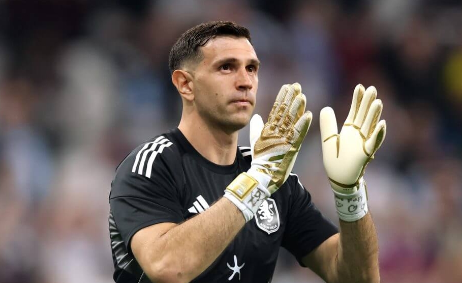 Emiliano Martinez là một trong những mục tiêu được đồn đoán của Juventus.