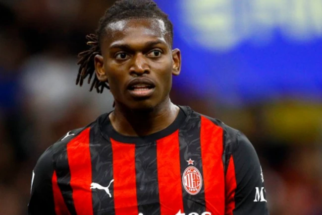 Ảnh bài viết Tin đồn chuyển nhượng tối 2/6: MU đấu Arsenal vụ Leao; Bayern và PSG săn đón Martinelli