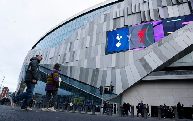 Tottenham vẫn chưa tìm được nhà tài trợ cho sân nhà của họ.