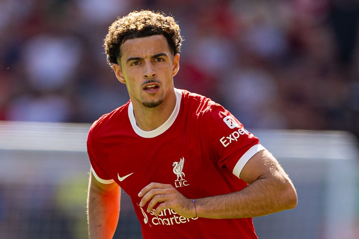Curtis Jones được cho là đang nằm trong tầm ngắm của Inter Milan.