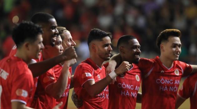 Công an Hà Nội là tập thể đáng sợ tại V.League 2025/26.