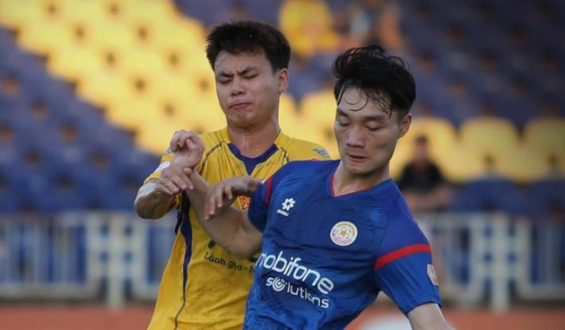 PVF-CAND tranh vé dự play-off V-League với Bắc Ninh FC.