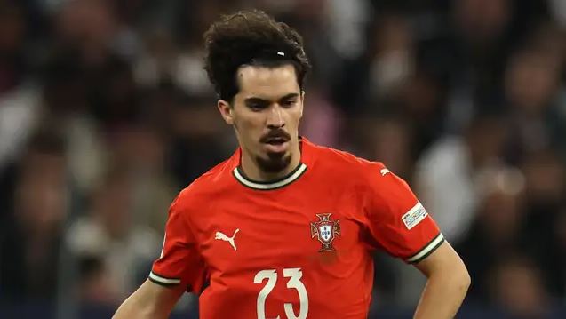 Vitinha là trạm phân phối bóng đáng tin cậy của Bồ Đào Nha.