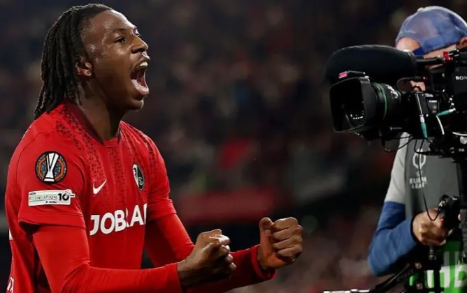 Manzambi là làn gió mới của đội tuyển Thụy Sĩ.