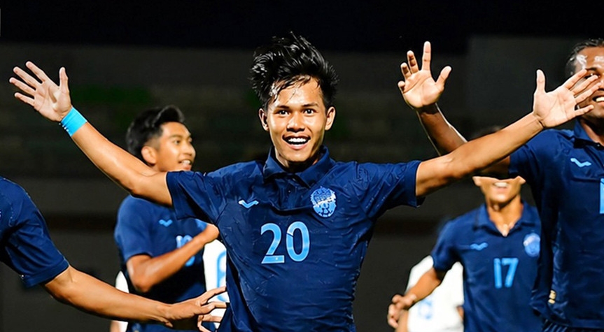 Ảnh bài viết U19 Campuchia cầm hòa Australia, Việt Nam bị loại cay đắng